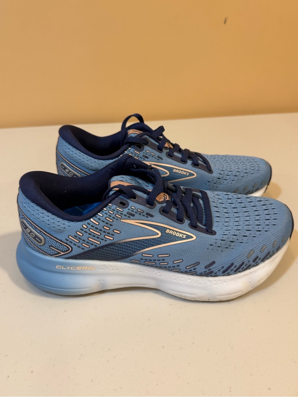 Brooks Women's Glycerin Running Sneakers - Light Blue & Navy